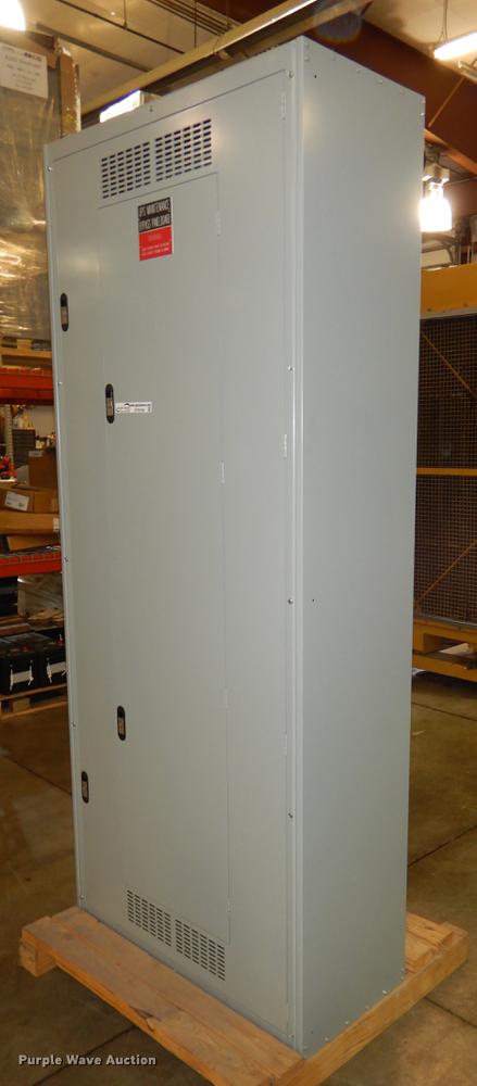 image for item DY9768 Siemens three breaker maintenance bypass panel