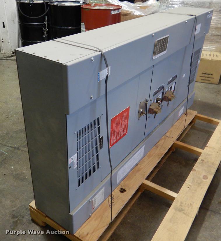 image for item DY9776 Cutler Hammer UPS maintenance bypass panel