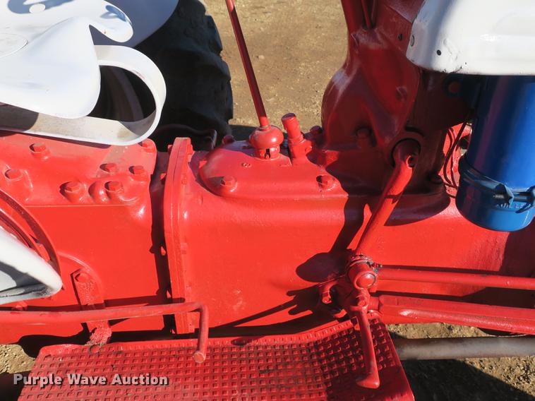 image for item EO9458 Ford 9N tractor