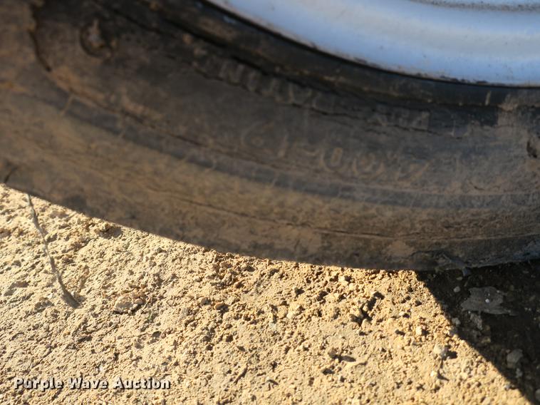 image for item EO9458 Ford 9N tractor