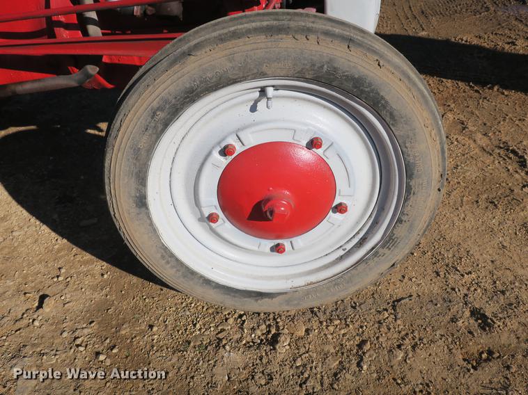 image for item EO9458 Ford 9N tractor