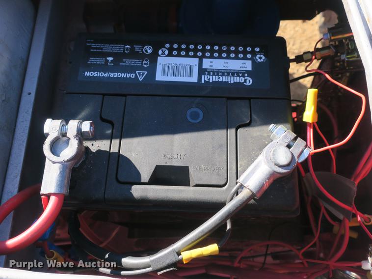 image for item EO9458 Ford 9N tractor