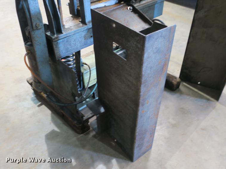 image for item EO9460 Scotchman 314.C6 iron worker