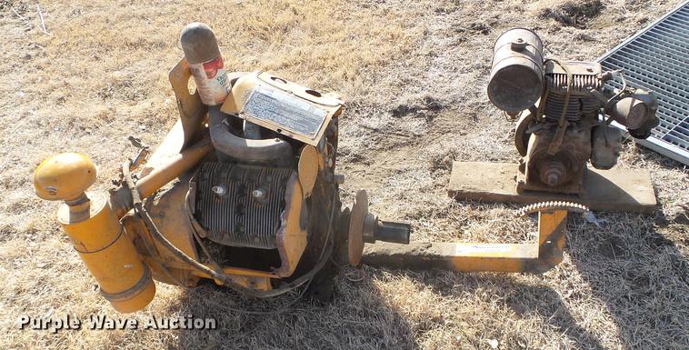 image for item EQ9026 (2) Wisconsin gas engines