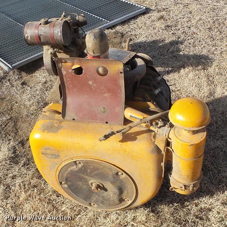 image for item EQ9026 (2) Wisconsin gas engines