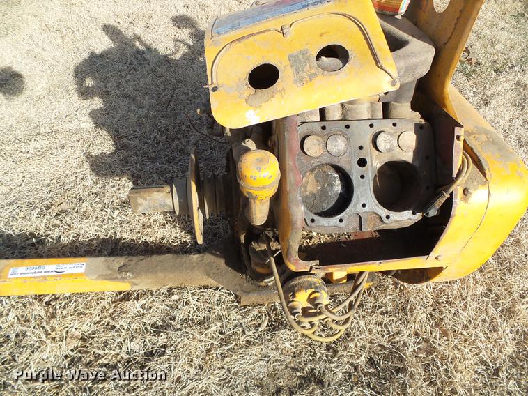 image for item EQ9026 (2) Wisconsin gas engines