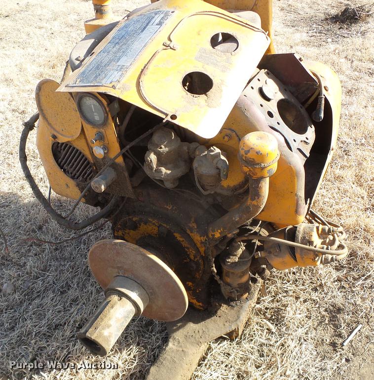 image for item EQ9026 (2) Wisconsin gas engines