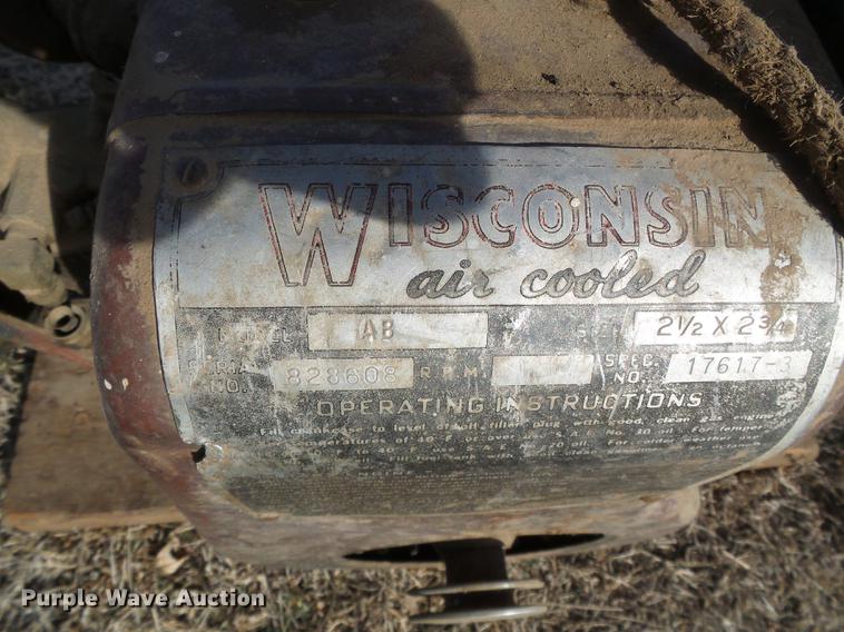 image for item EQ9026 (2) Wisconsin gas engines