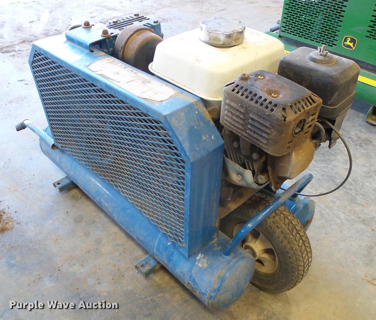 image for item EQ9032 Emglo MK5HGA8R air compressor