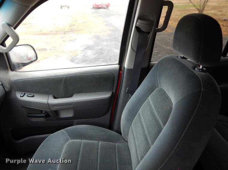 image for item ER9386 2002 Ford Explorer XLT SUV