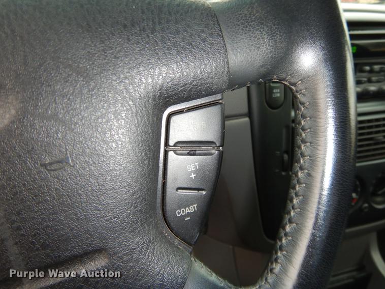 image for item ER9386 2002 Ford Explorer XLT SUV