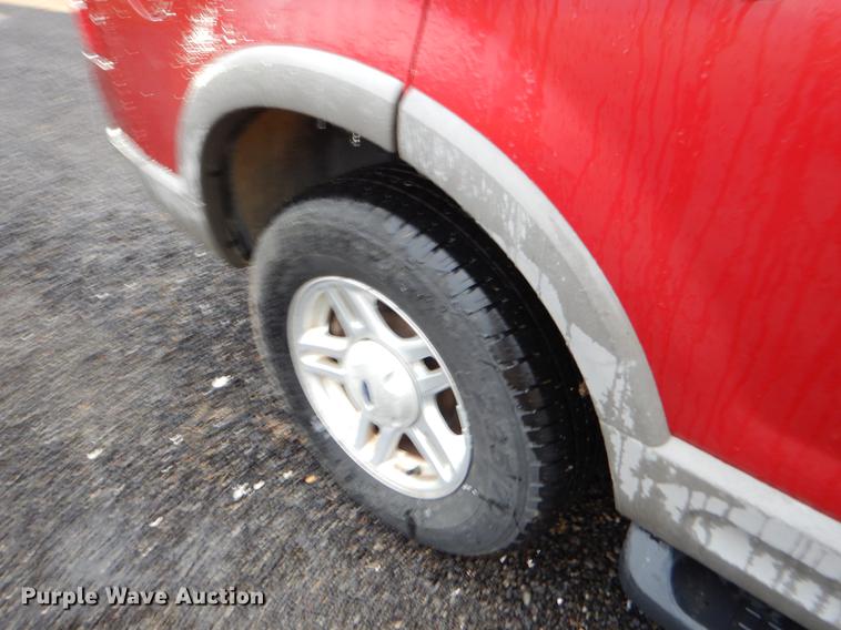 image for item ER9386 2002 Ford Explorer XLT SUV