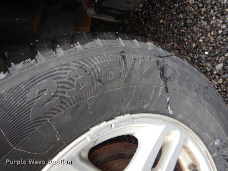 image for item ER9386 2002 Ford Explorer XLT SUV