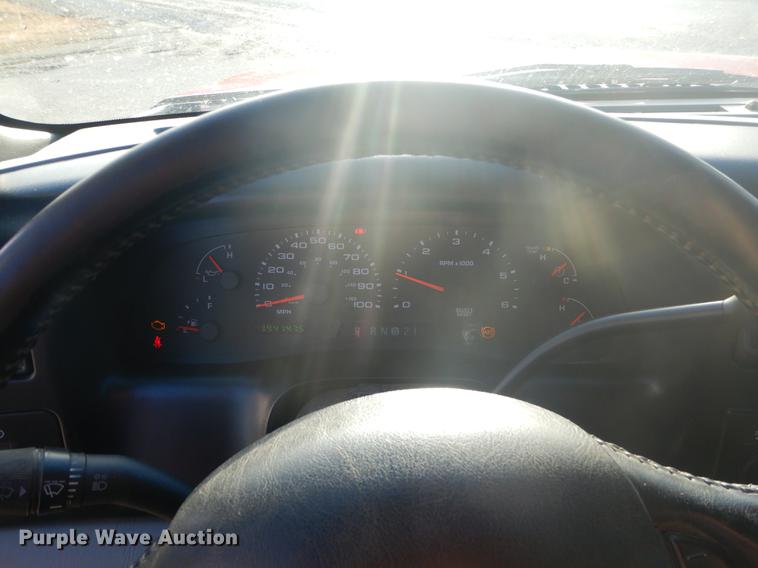 image for item ER9393 2004 Ford F250 Super Duty SuperCab pickup truck