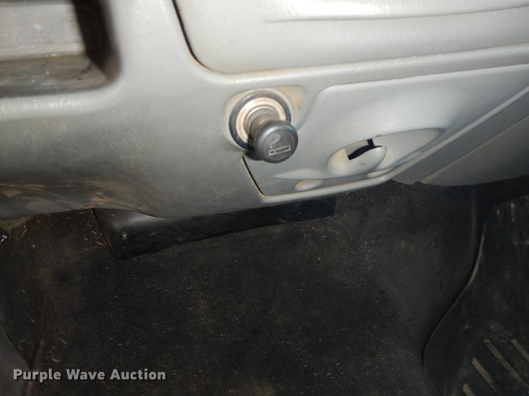 image for item ER9393 2004 Ford F250 Super Duty SuperCab pickup truck