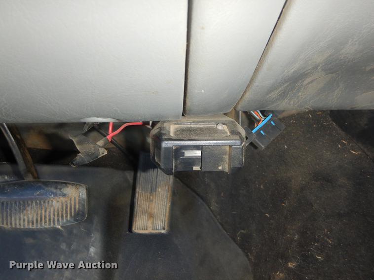 image for item ER9393 2004 Ford F250 Super Duty SuperCab pickup truck