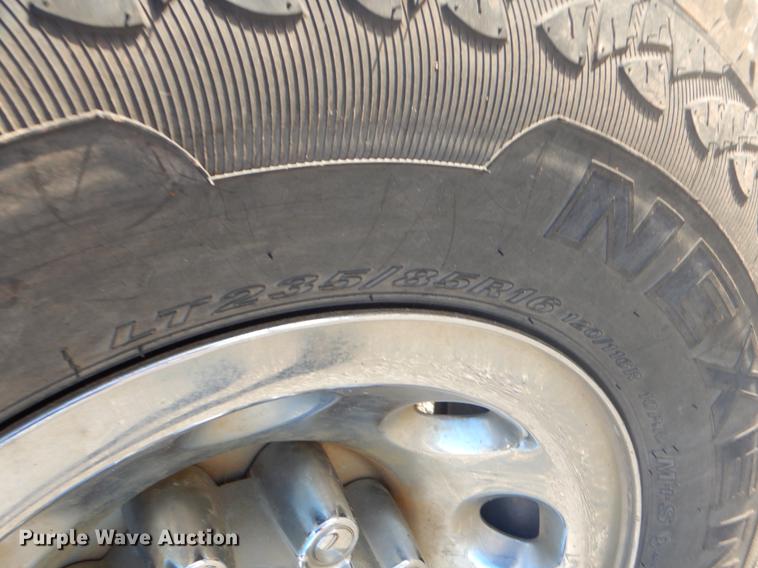 image for item ER9393 2004 Ford F250 Super Duty SuperCab pickup truck