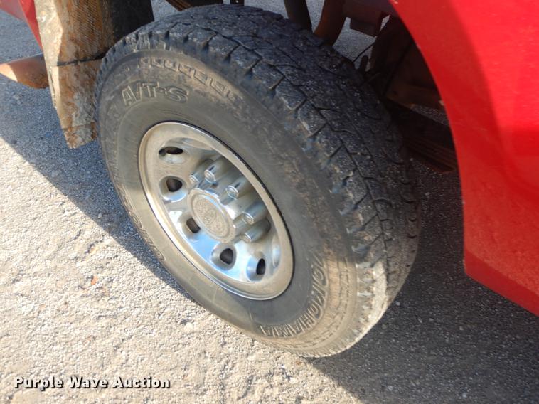 image for item ER9393 2004 Ford F250 Super Duty SuperCab pickup truck