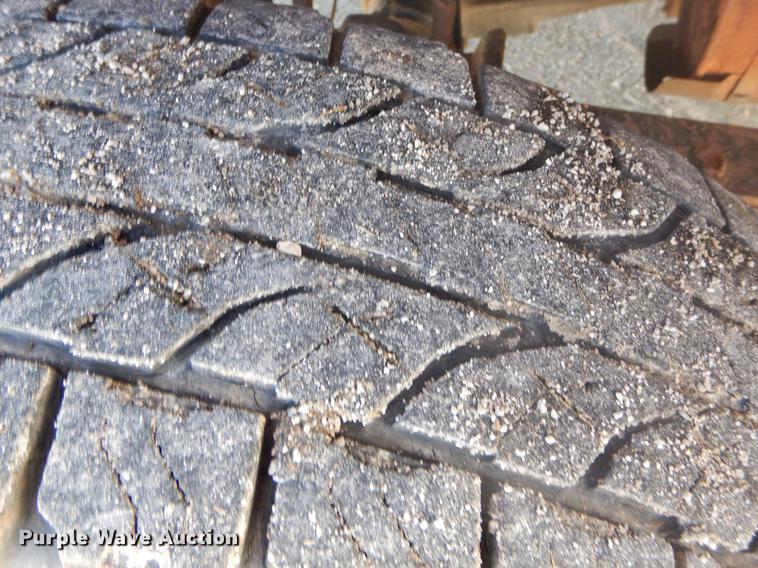 image for item ER9393 2004 Ford F250 Super Duty SuperCab pickup truck