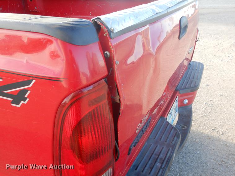 image for item ER9393 2004 Ford F250 Super Duty SuperCab pickup truck