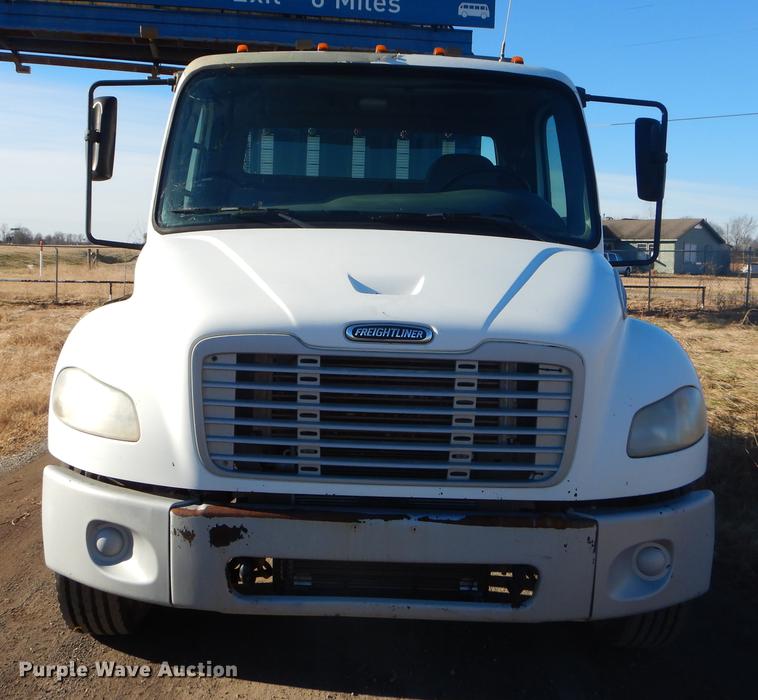 image for item ER9396 2007 Freightliner Business Class M2 tank truck