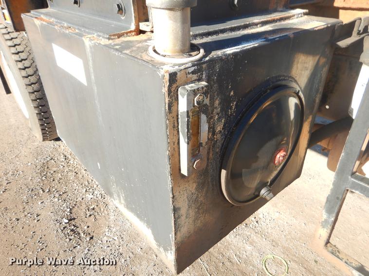 image for item ER9396 2007 Freightliner Business Class M2 tank truck