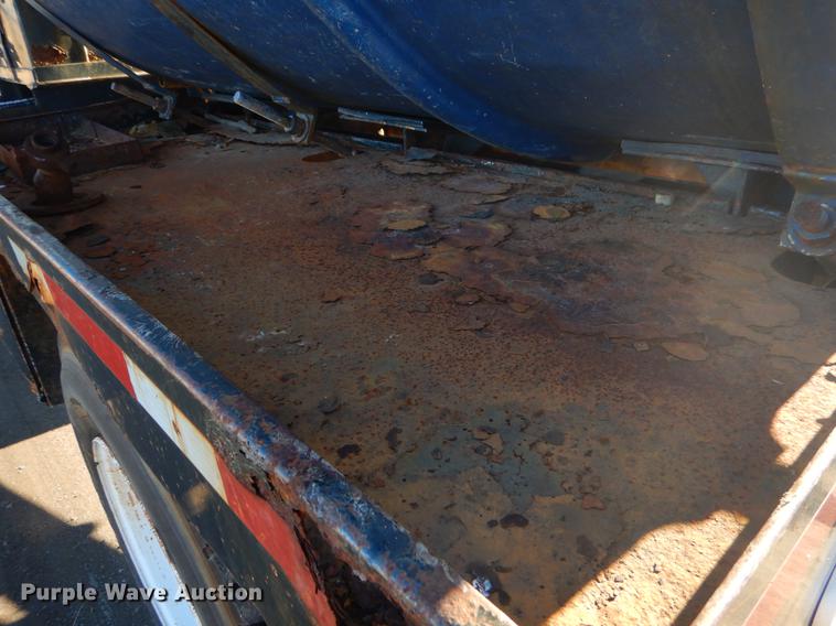 image for item ER9396 2007 Freightliner Business Class M2 tank truck