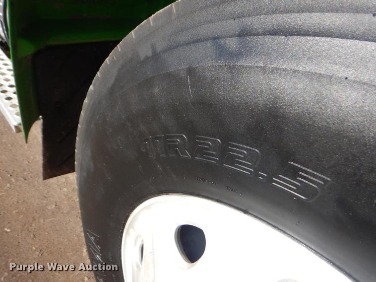 image for item ER9397 2003 Kenworth T300 truck cab and chassis