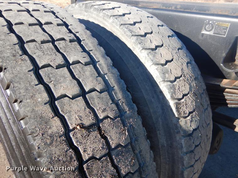 image for item ER9397 2003 Kenworth T300 truck cab and chassis