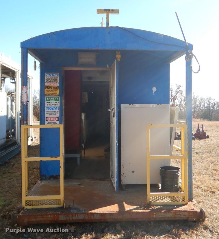 image for item ER9410 Oil field office