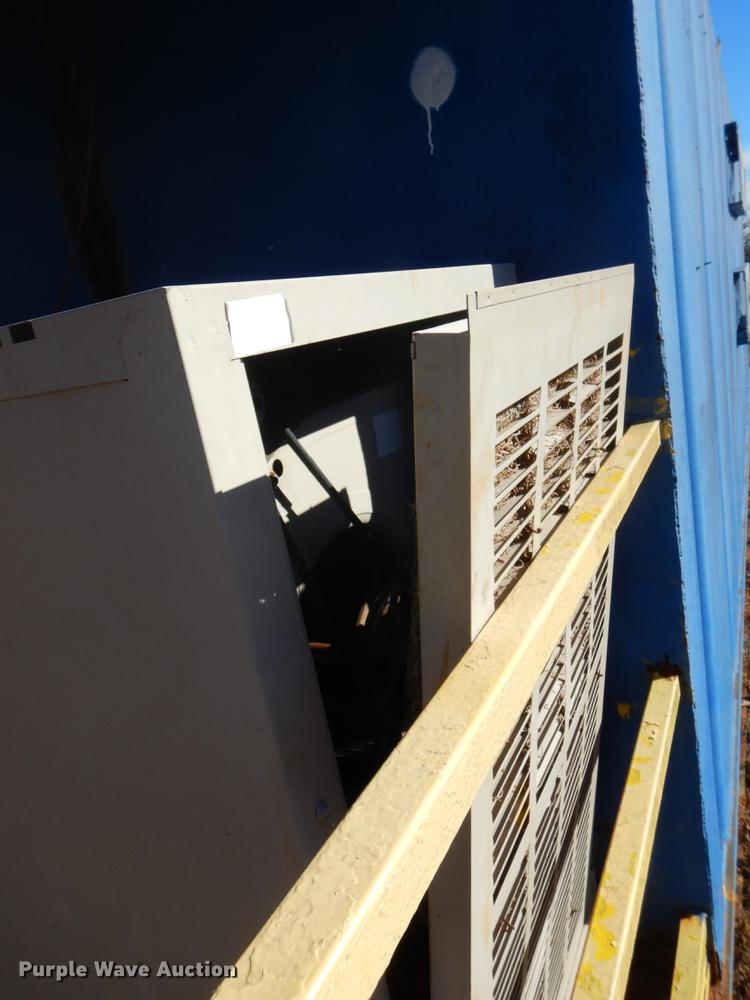 image for item ER9410 Oil field office