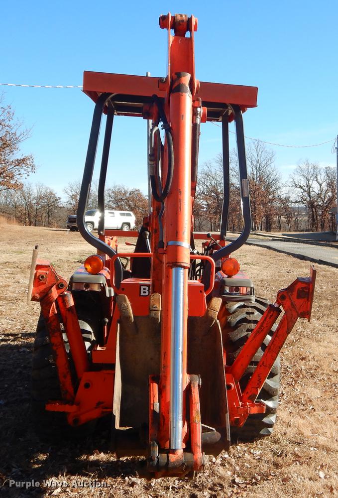 image for item ER9413 Kubota L35 backhoe