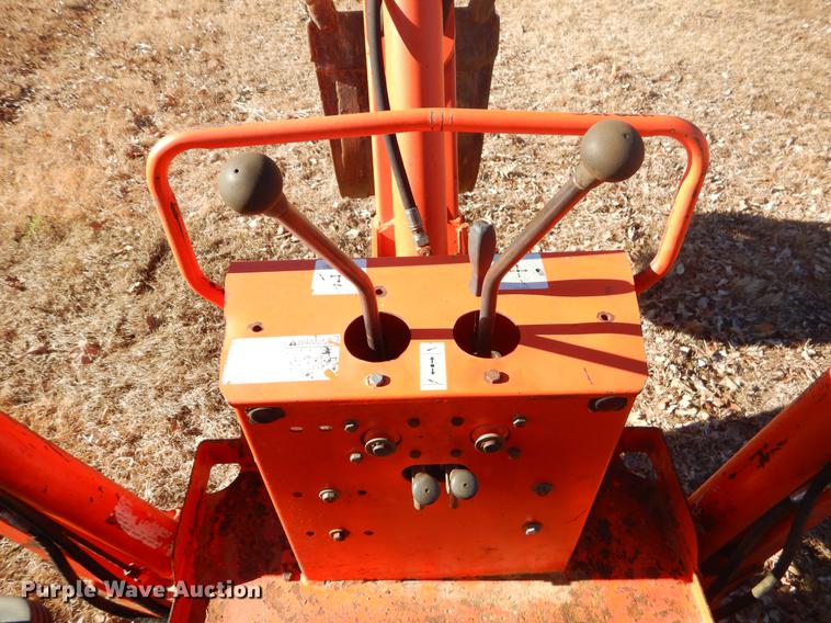 image for item ER9413 Kubota L35 backhoe