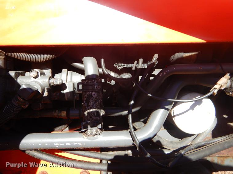 image for item ER9413 Kubota L35 backhoe