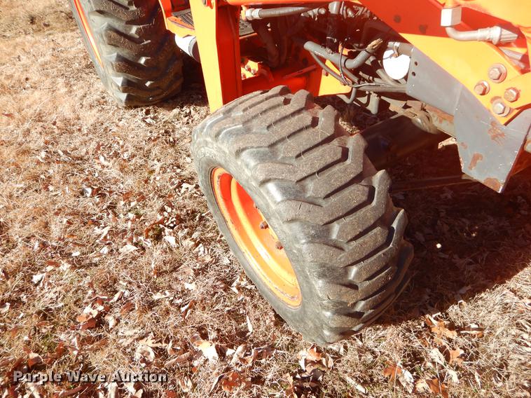 image for item ER9413 Kubota L35 backhoe