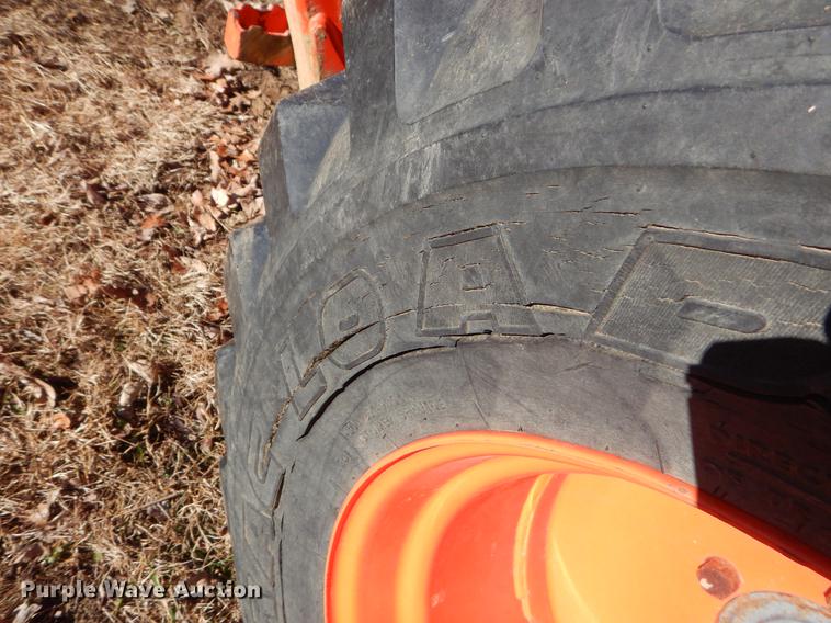 image for item ER9413 Kubota L35 backhoe