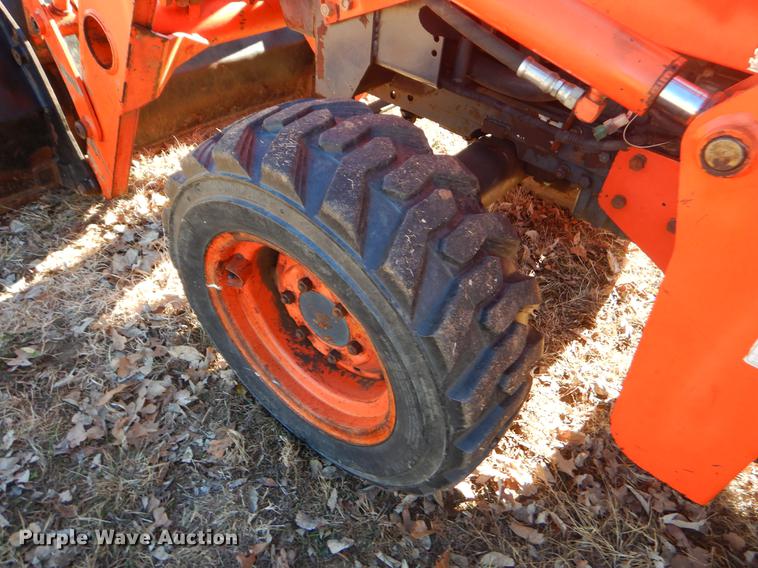 image for item ER9413 Kubota L35 backhoe