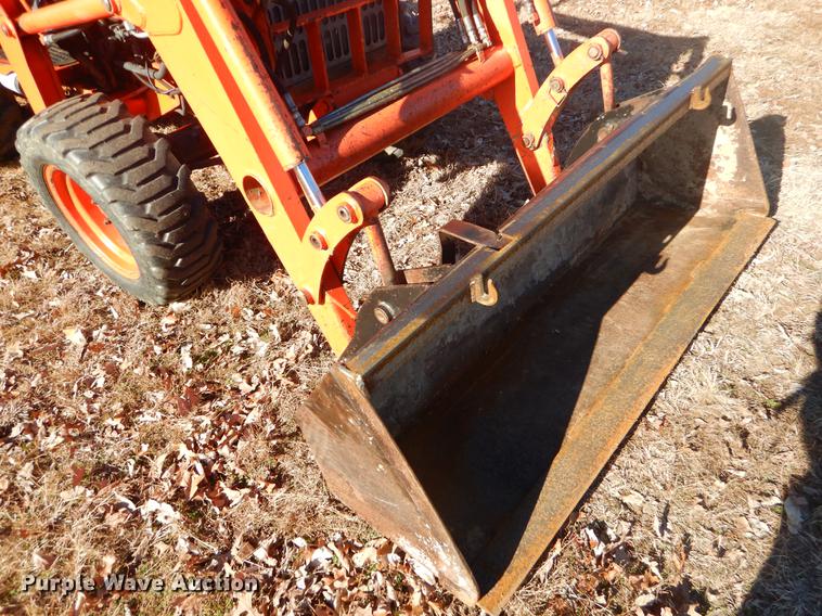 image for item ER9413 Kubota L35 backhoe