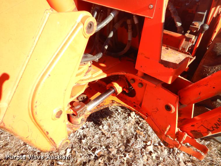 image for item ER9413 Kubota L35 backhoe
