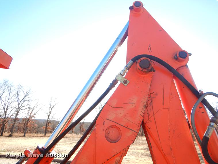 image for item ER9413 Kubota L35 backhoe