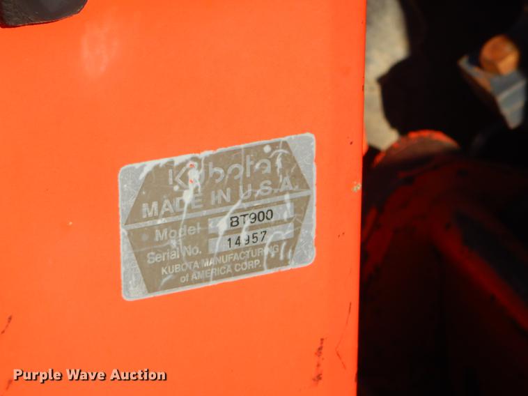 image for item ER9413 Kubota L35 backhoe