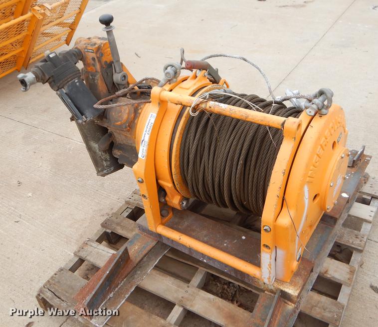 image for item ER9424 2002 Ingersoll Rand FA2B-NMXIH pneumatic winch