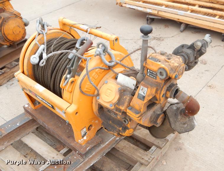 image for item ER9424 2002 Ingersoll Rand FA2B-NMXIH pneumatic winch