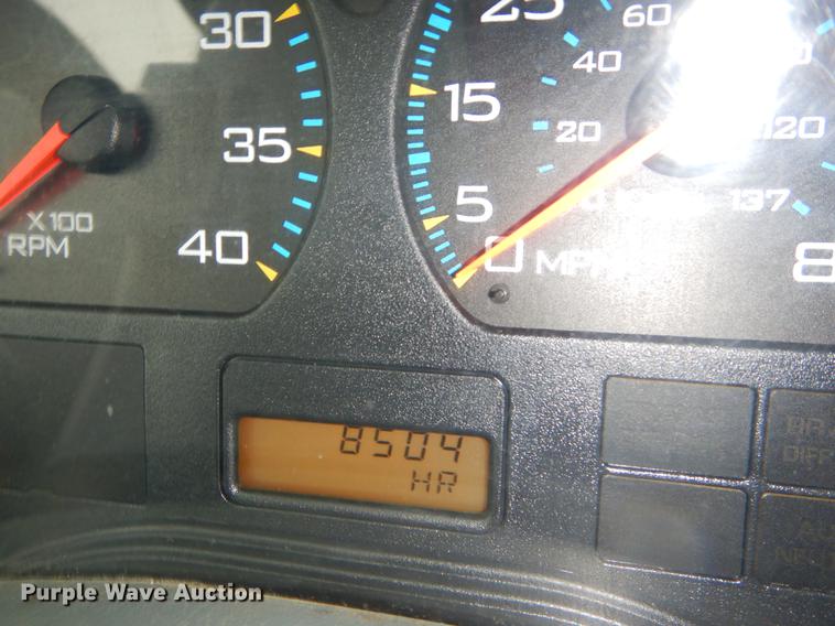 image for item ER9429 2006 International 7300 Ext. Cab service truck