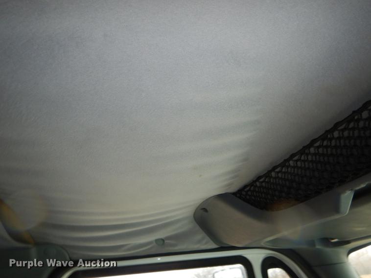 image for item ER9429 2006 International 7300 Ext. Cab service truck