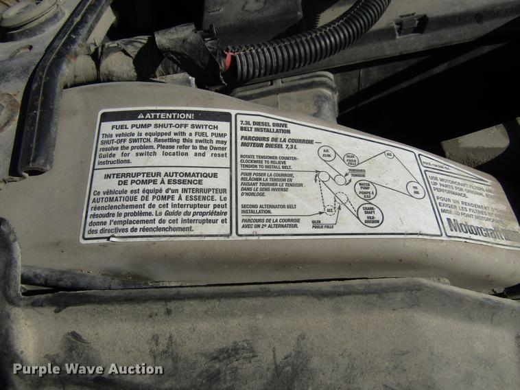 image for item EU9554 2000 Ford F350 Super Duty Lariat Crew Cab pickup truck