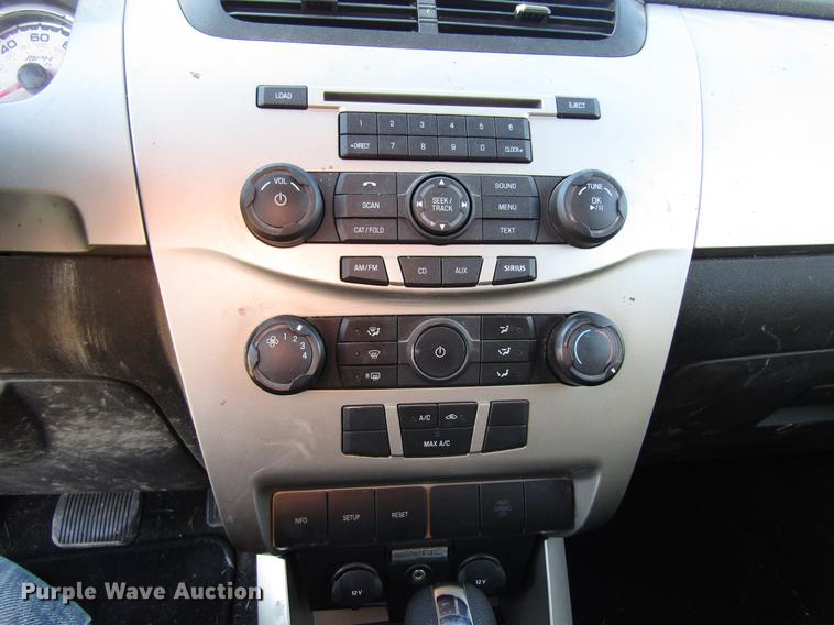 image for item EU9557 2008 Ford Focus SEL