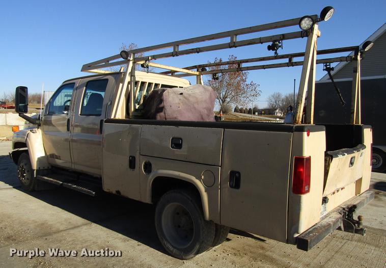 image for item EU9561 2007 Chevrolet C4500 Kodiak utility truck