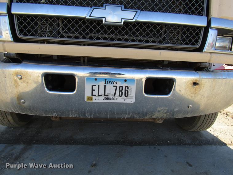 image for item EU9561 2007 Chevrolet C4500 Kodiak utility truck