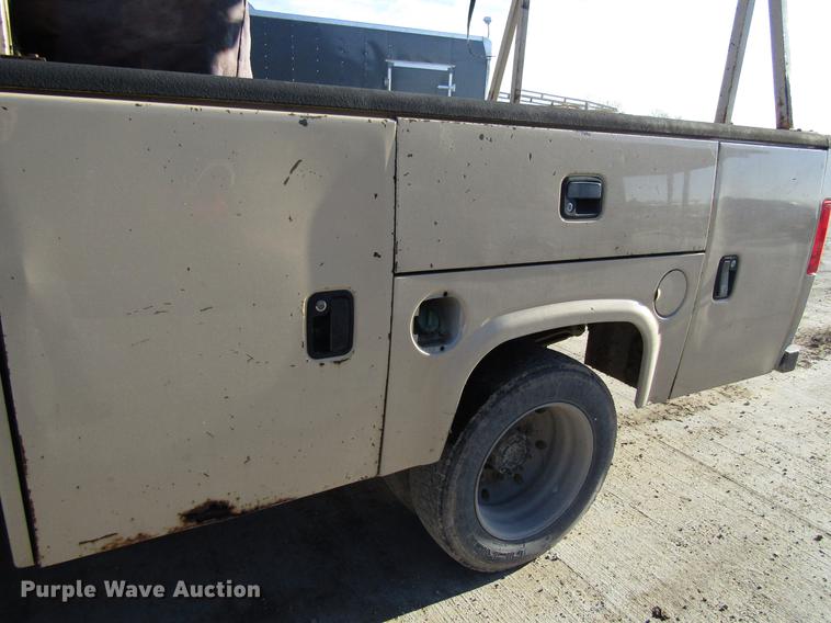 image for item EU9561 2007 Chevrolet C4500 Kodiak utility truck